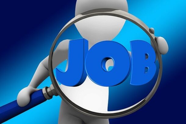 Як агенція з працевлаштування допомагає у пошуку роботи?